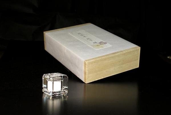 ［ 情報室 ］自宅保管<br>手元供養墓マイメモリーと市販の手元供養品の比較