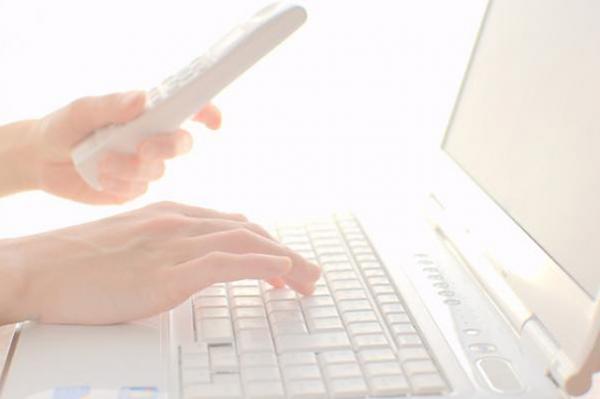 ［ Q＆A ］申込から納品まで<br>資料請求は、電話でもできますか？