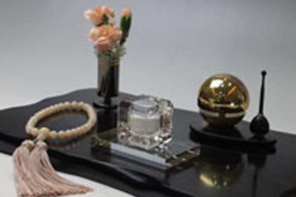 ［ Q＆A ］自宅墓マイメモリー<br>手元供養品と自宅墓マイメモリーの違いを教えて下さい。