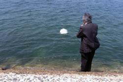 自分で行う散骨の費用やルールとマナー