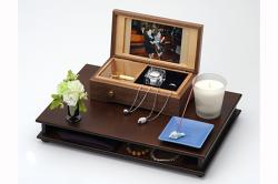 お墓に納骨している遺骨を兄弟で分けるのですが、遺骨を粉末化してこちら（自分達）の容器に入れてもらえますか？